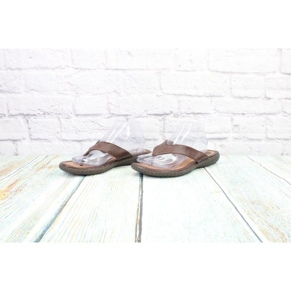Boc Zita Brown Leather Flip Flop Thong Lightweight Outsole Sandals 9 M - Picture 2 of 9